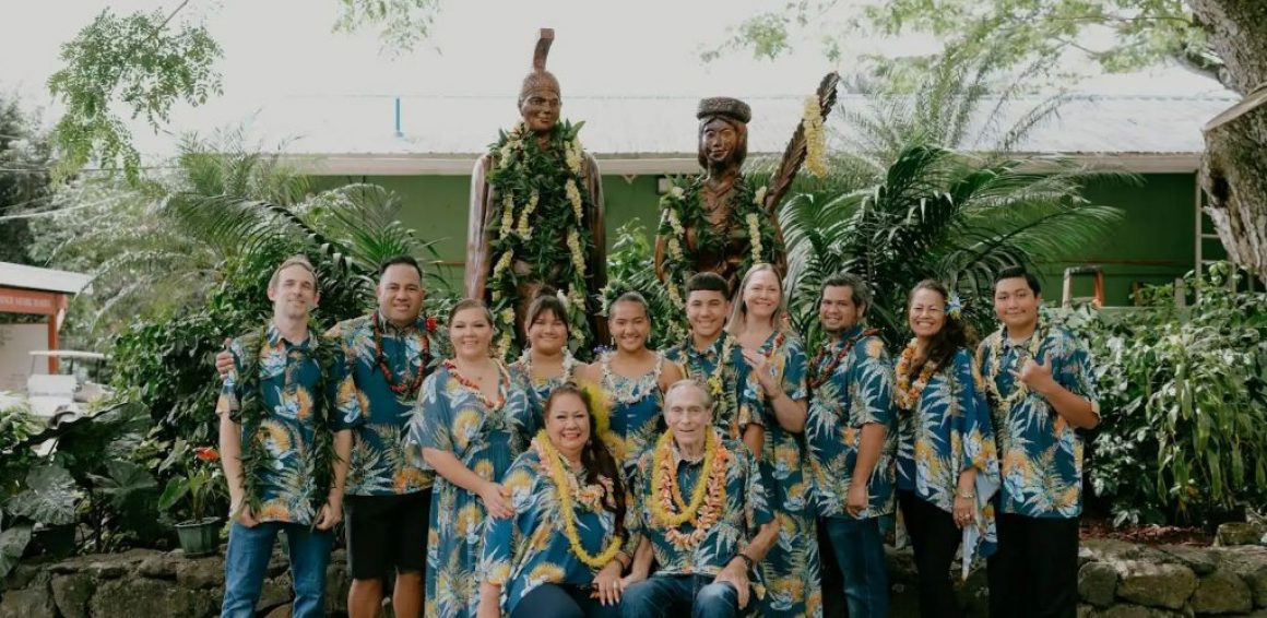 Tropical Farms - Macadamia Nut Farm Oahu. Hawaii